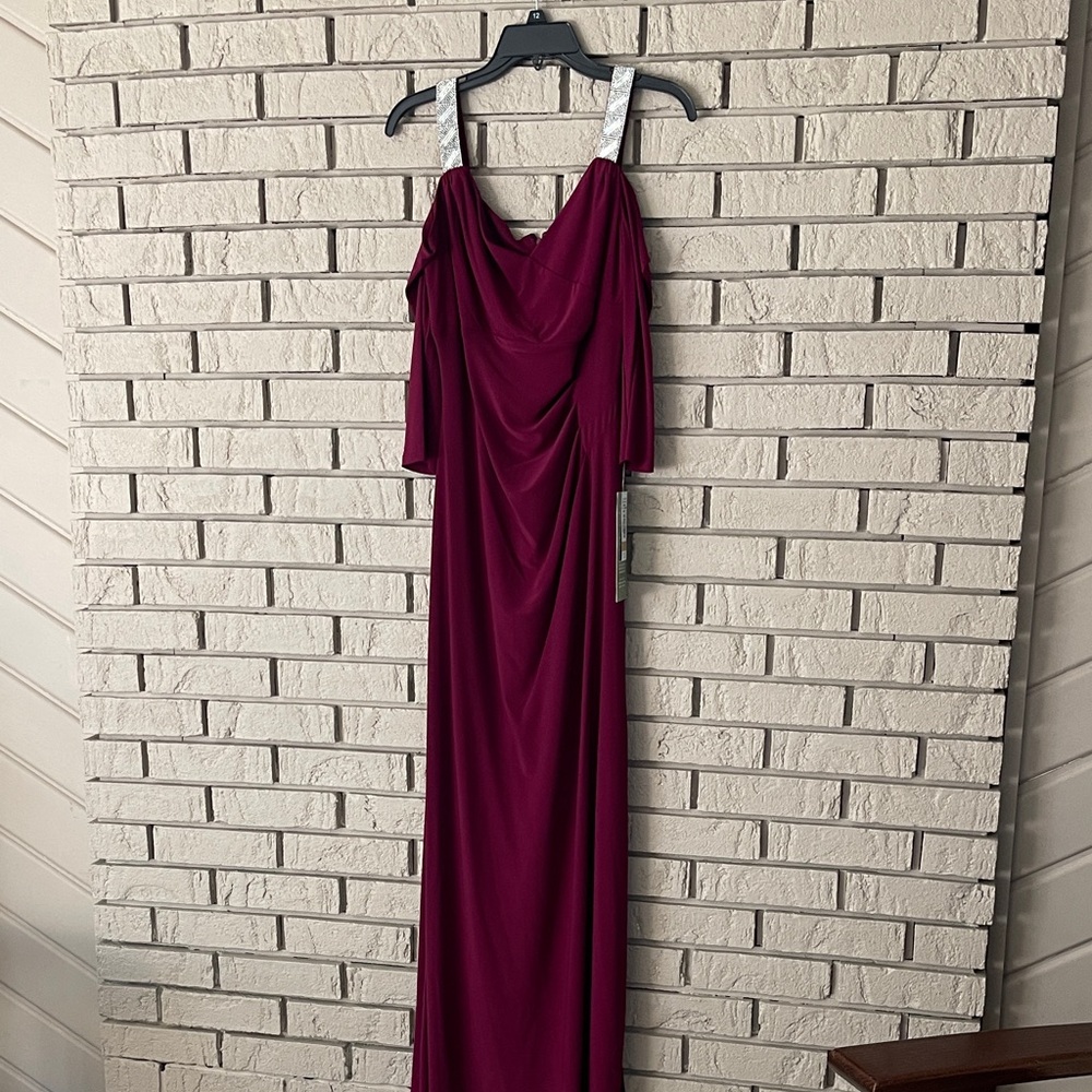 Elegant Burgundy Off-Shoulder Dress